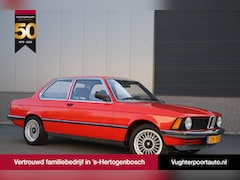BMW 3-serie - E21 316 /Automaat /1981/Hennarood /15"/Belastingvrij