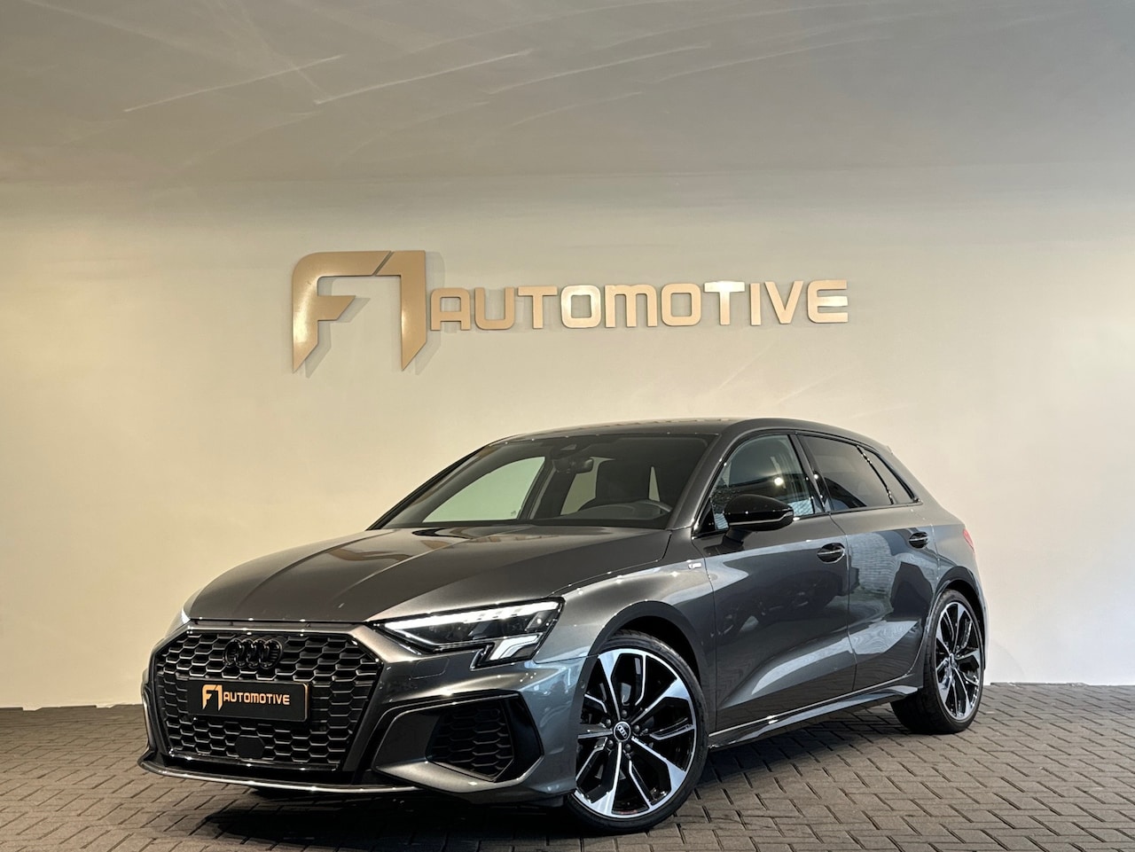 Audi A3 Sportback - 35 TFSI S Line B&O|Keyless|Night|Lane Assist - AutoWereld.nl
