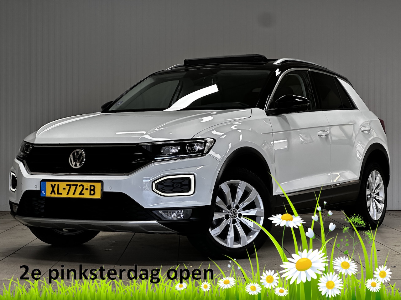 Volkswagen T-Roc - 1.5 TSI Style/ Open-Pano Dak/ Automaat/ LED Koplampen/ Virtual Cockpit/ Trekhaak/ Clima/ N - AutoWereld.nl