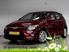Hyundai i30 - 1.6i i-Motion /Climat /Cruise /Elek. pakket /Radio-CD /AUX & USB /16"LMV /PDC /Mistlampen