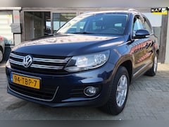 Volkswagen Tiguan - 1.4 TSI Sport&Style *Rijklaarprijs *Trekhaak *Dealeronderhouden