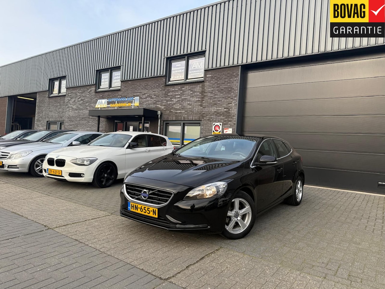 Volvo V40 - 2.0 D2 Summum Business | 1E EIGENAAR | NAVI | CRUISE | BLUETOOTH | LMV | - AutoWereld.nl