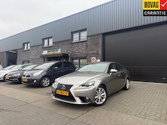Lexus IS - 300h Edition | 2E EIGENAAR | 12MND GARANTIE | AUTOMAAT | NAVI | BLUETOOTH | LED | LMV |
