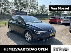 Volkswagen Golf - 1.5 eTSI Style | 150PK Automaat | Privacy Glass | Camera | Sfeerverlichting | Ergo Stoelen