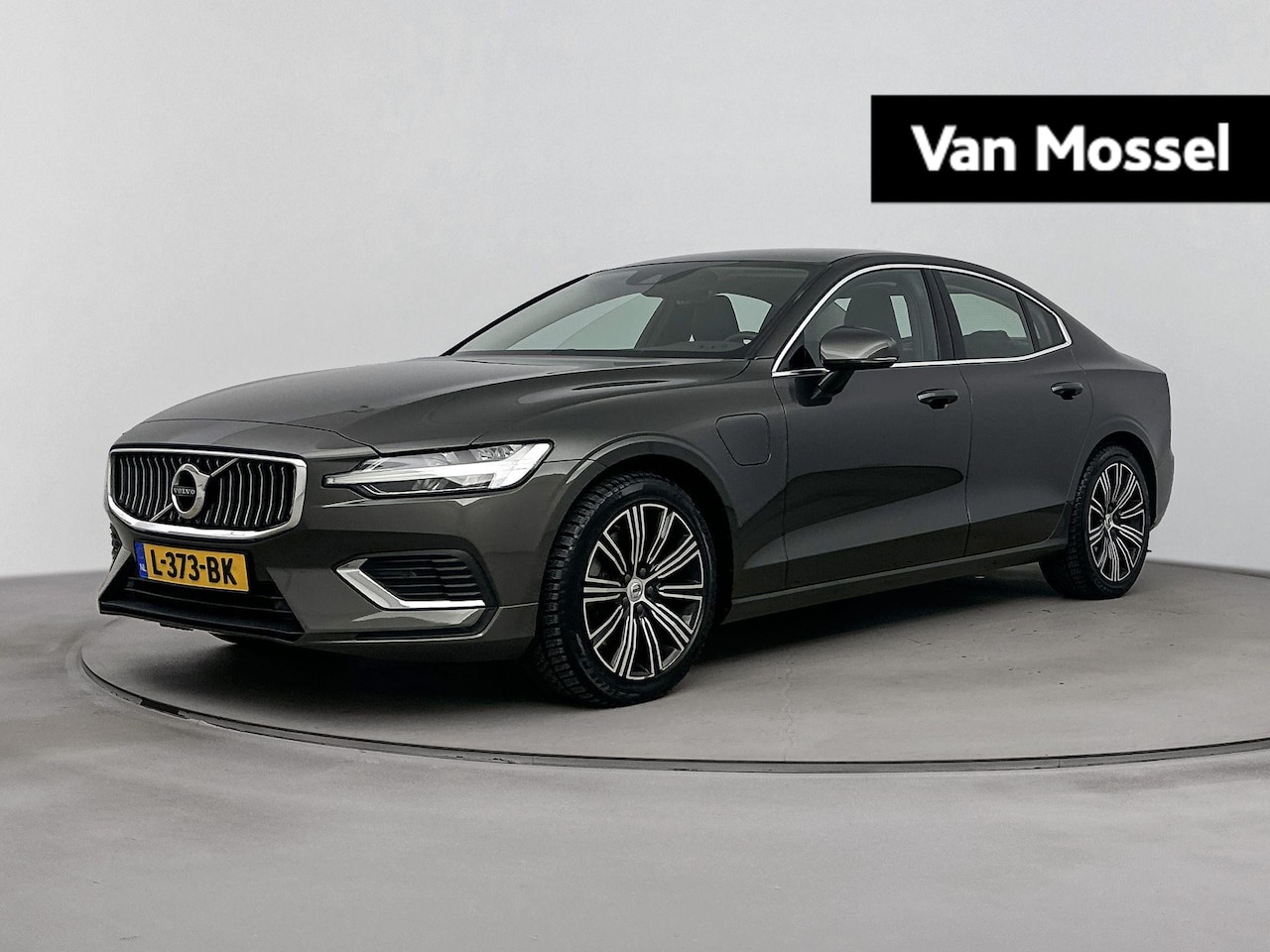 Volvo S60 - 2.0 Recharge T6 AWD Inscription 340PK | Automaat | Stoelverwarming | Volleder Interieur | - AutoWereld.nl