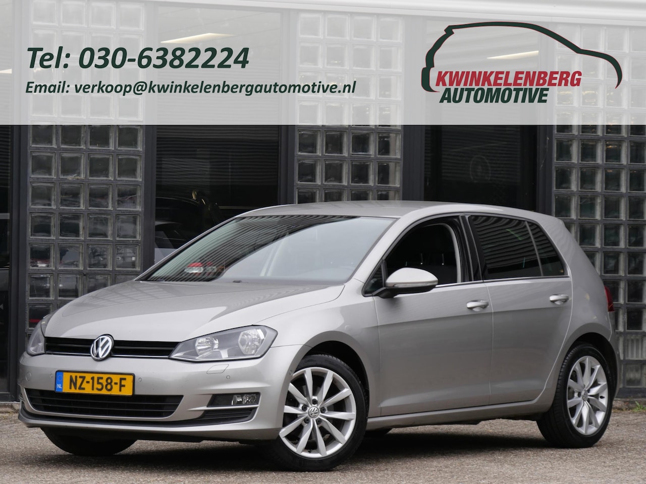 Volkswagen Golf - 5D 1.2TSi COMFORTLINE/ PDC V+A/ 17INCH VELGEN - AutoWereld.nl