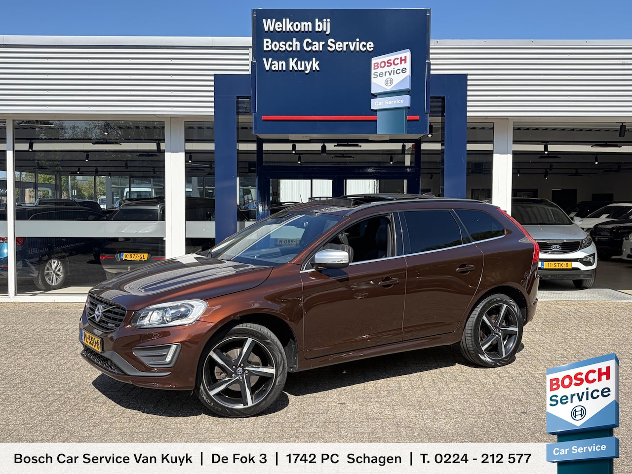 Volvo XC60 - 2.0 T5 FWD R-Design / Automaat / Open-Panodak / 245 PK / Half-Leder Half-Alcantara / Cruis - AutoWereld.nl