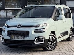 Citroën Berlingo - 1.2 PureTech Shine Panoramadak CarPlay PDC Garantie