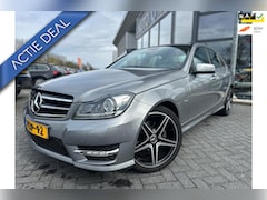Mercedes-Benz C-klasse - 180 Ambition Avantgarde | Automaat | Climate | Navi | Cruise | PDC | Dealer onderhouden |