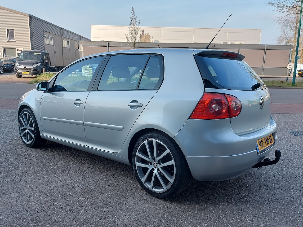 Volkswagen Golf - 1.6 FSI Turijn - AutoWereld.nl
