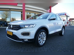 Volkswagen T-Roc - 1.5 TSI SPORT 150 PK CAMERA/TREKHAAK/ELEKTR.AKLEP/ADAPT.CRUISE