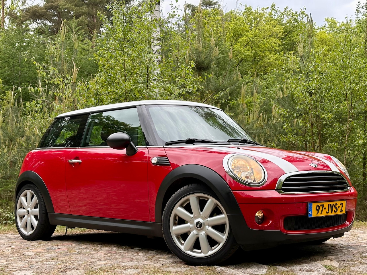 MINI Mini - 1.4 One Anniversary Business Goed onderhouden, nieuwe APK, NAP Kilometerstand - AutoWereld.nl