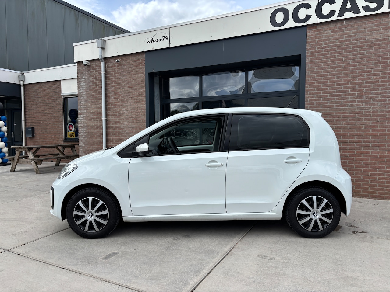 Volkswagen Up! - 1.0 BMT move up! | Org-NL auto. Airco. Onderhouden.