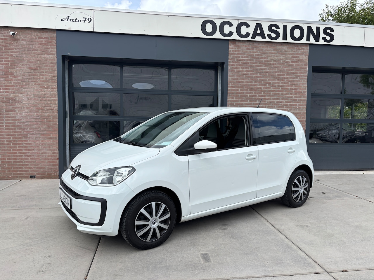 Volkswagen Up! - 1.0 BMT move up! | Org-NL auto. Airco. Onderhouden.