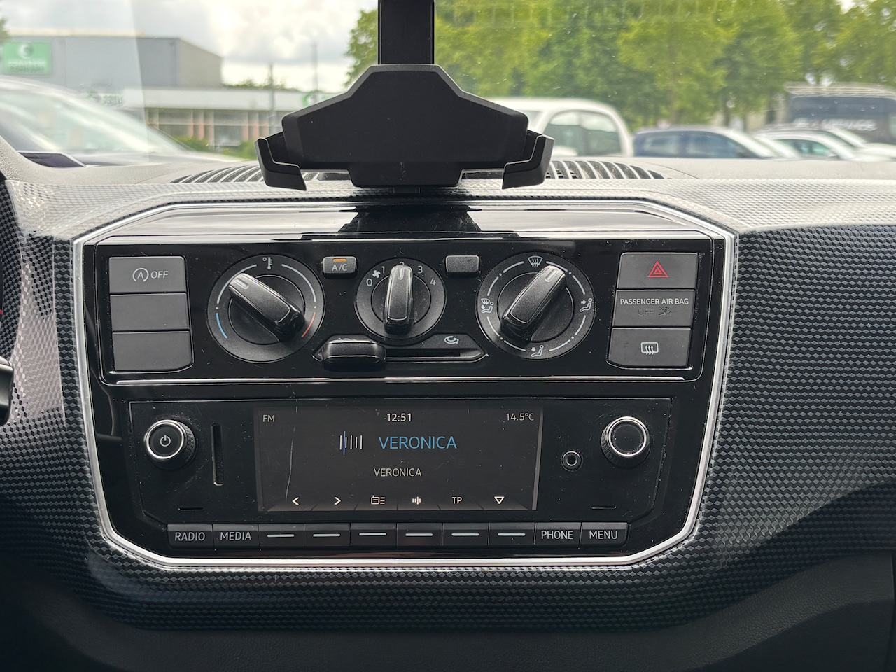 Volkswagen Up! - 1.0 BMT move up! | Org-NL auto. Airco. Onderhouden.