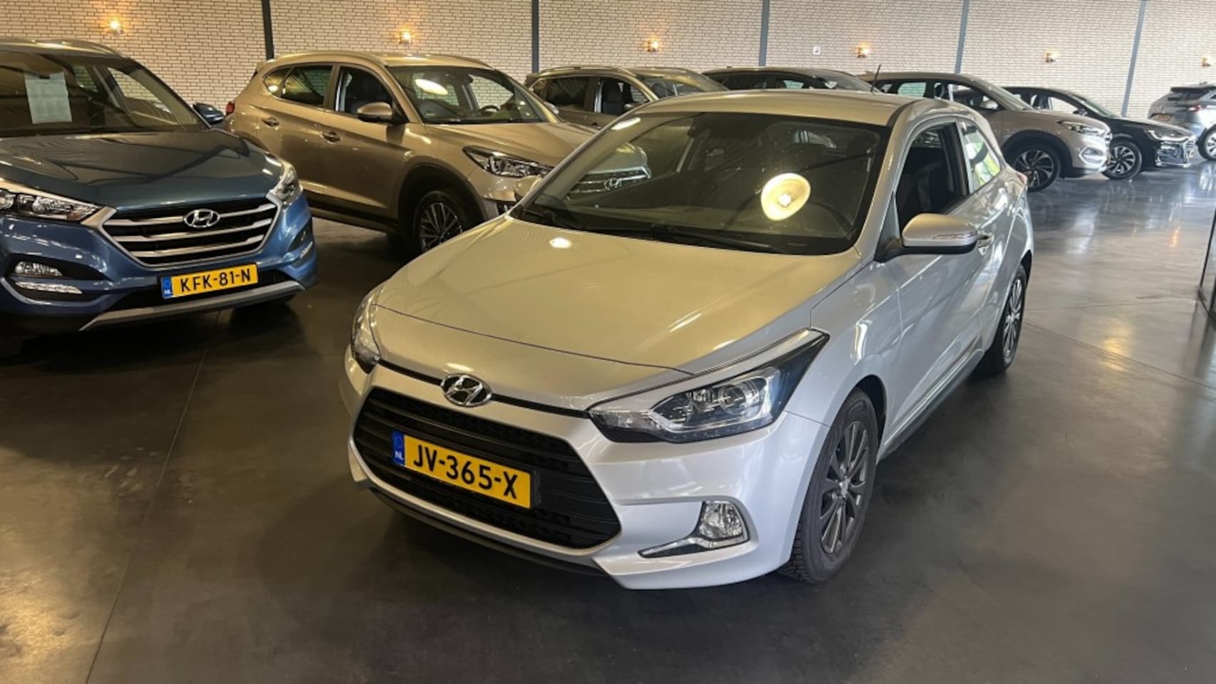 Hyundai i20 - 1.2 MOTION COMFORT 1e Eigenaar - AutoWereld.nl