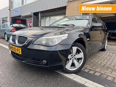 BMW 5-serie - 525xi Executive 4WD LEER NETTE AUTO APK 5-2027 YOUGTIMER