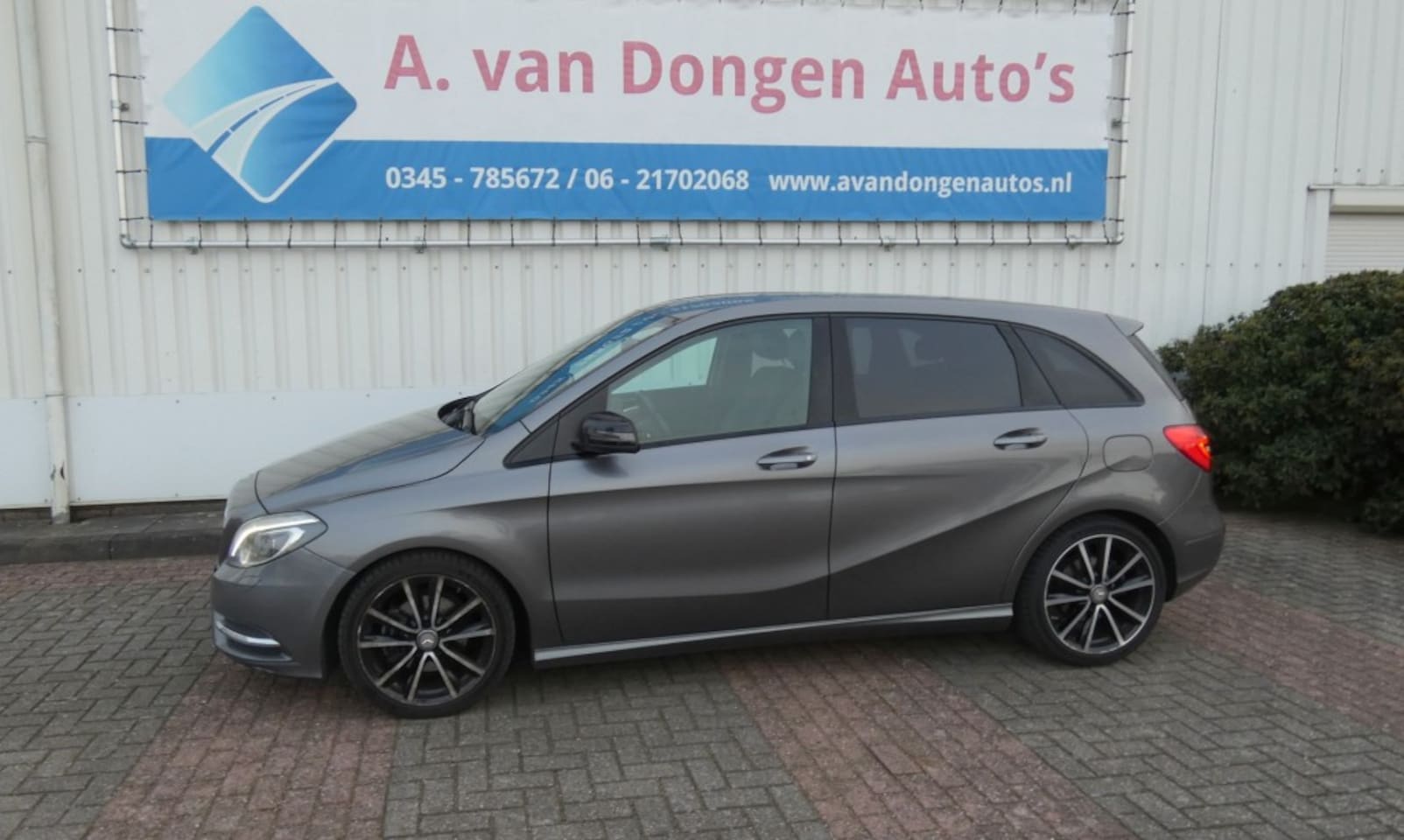 Mercedes-Benz B-klasse - 180 AMBITION Sport.Automaat,Bltooth,Navi,PDC, - AutoWereld.nl