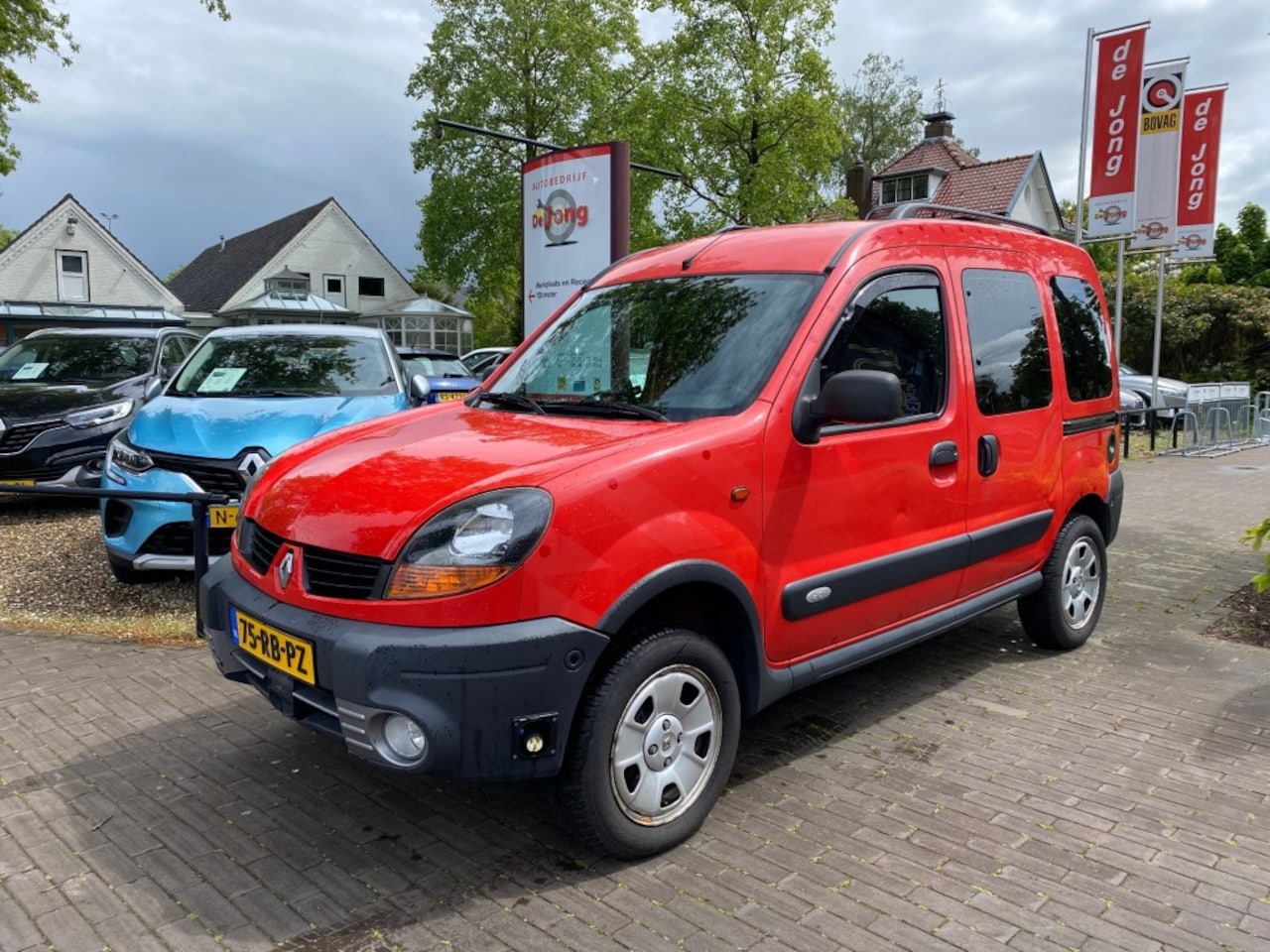 Renault Kangoo - 1.9 DCI ALTICA 4X4 **63.000KM** AWD 5-PERSOONS / TREKHAAK / RADIO-CD - AutoWereld.nl