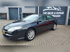 Renault Laguna - 2.0i 16V TURBO AUTOMAAT / Leder