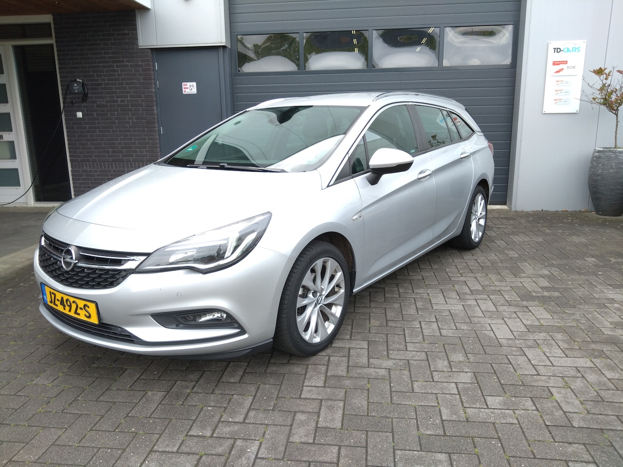 Opel Astra Sports Tourer - 1.0 Edition - AutoWereld.nl