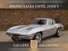 Corvette C2 - Sting Ray Split-Window 327 Coupé PRICE REDUCTION Finished in "Sebring Silver" over a black