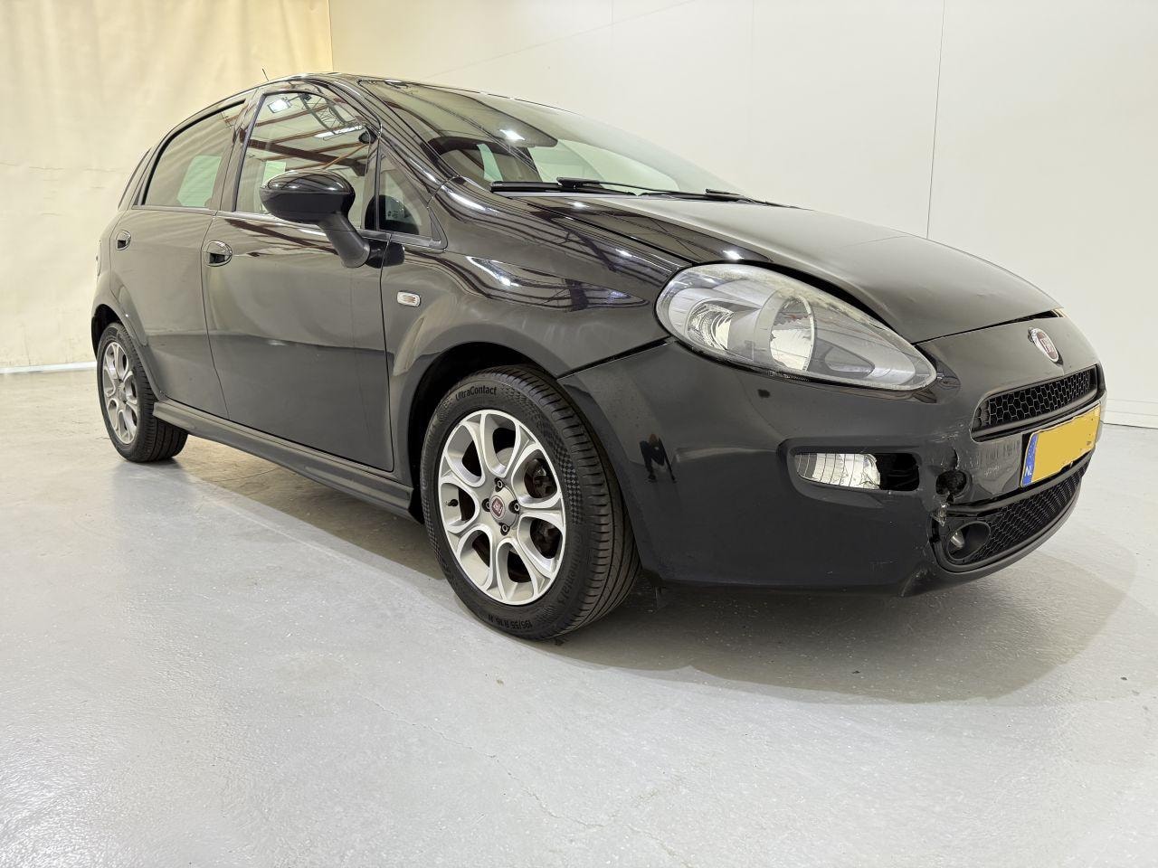 Fiat Punto - 0.9 TwinAir Turbo 100 Lounge - AutoWereld.nl