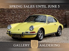 Porsche 911 - S Coupe PRICE REDUCTION "Matching Numbers" Fantastic color combination - Light Yellow with