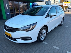 Opel Astra Sports Tourer - 1.2 Business Edition / Navi /PDC / Trehaak / LED