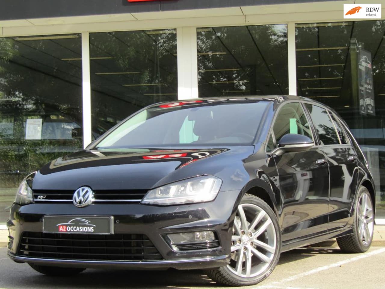 Volkswagen Golf - 1.4 TSI DSG R Line Xenon/Clima/Cruise/Bluetooth/18 inch - AutoWereld.nl