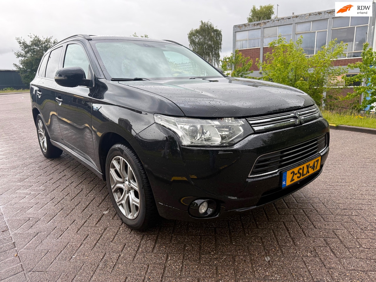 Mitsubishi Outlander - 2.0 PHEV instyle 2.0 PHEV Instyle - AutoWereld.nl