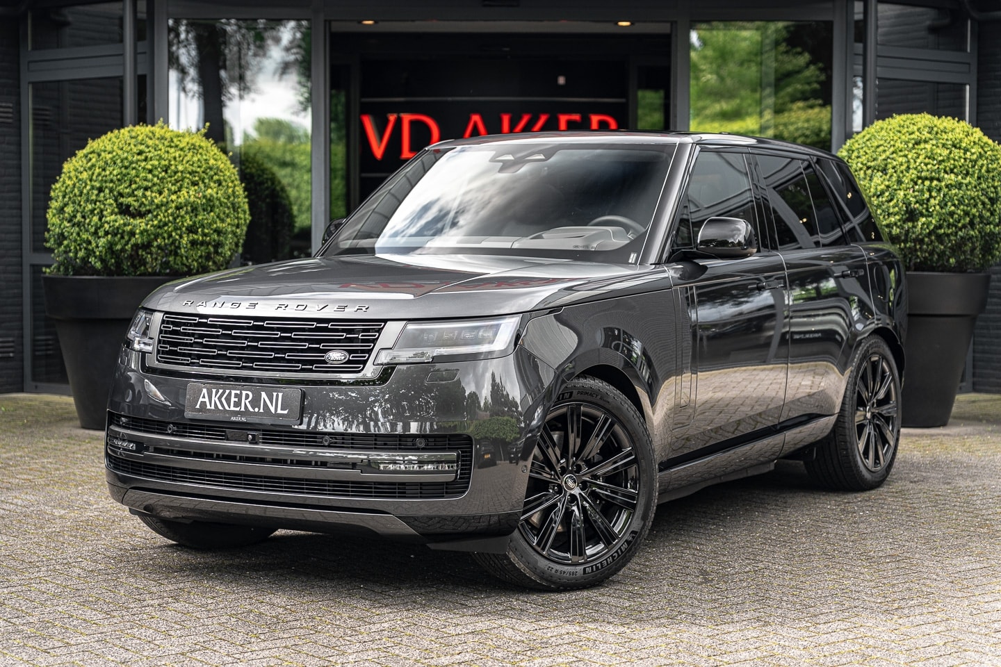 Land Rover Range Rover - LANDROVER P460e HSE | 4WSturing | Meridian 3D Sound | Pano.Dak | 360° Camera - AutoWereld.nl