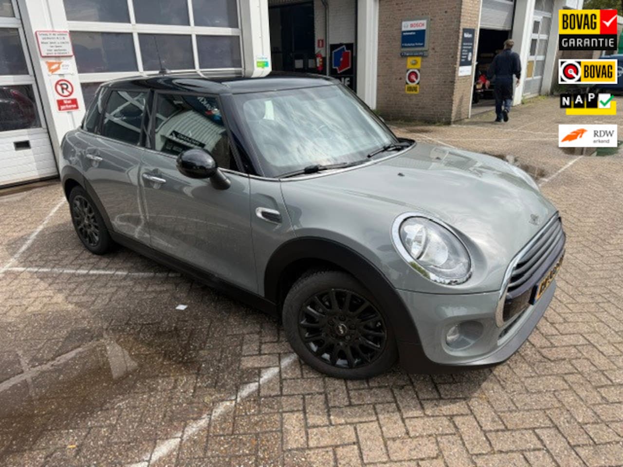 MINI Cooper - Mini 1.5 Business - AutoWereld.nl