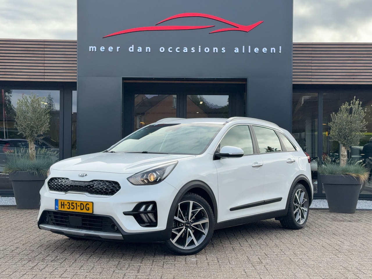 Kia Niro - Niro 1.6 GDi Hybrid DynamicLine - AutoWereld.nl