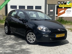 Fiat Punto Evo - 0.9 TwinAir Lounge AIRCO/APK NIEUW/ZUINIG
