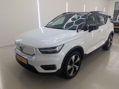 Volvo XC40 - Recharge P8 AWD 91, 81% SoH [ TREKHAAK+ACC+STOELVERW.+DRAADLOOS LADEN+LED+PDC ]