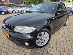 BMW 1-serie - 116i High Executive 5Drs 2004. Airco/Cruise/Mistlampen etc.. APK 05-2027