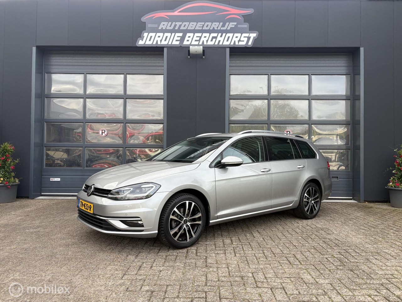 Volkswagen Golf Variant - 1.0 TSI Comfortline Business 1.0 TSI Comfortline Business - AutoWereld.nl