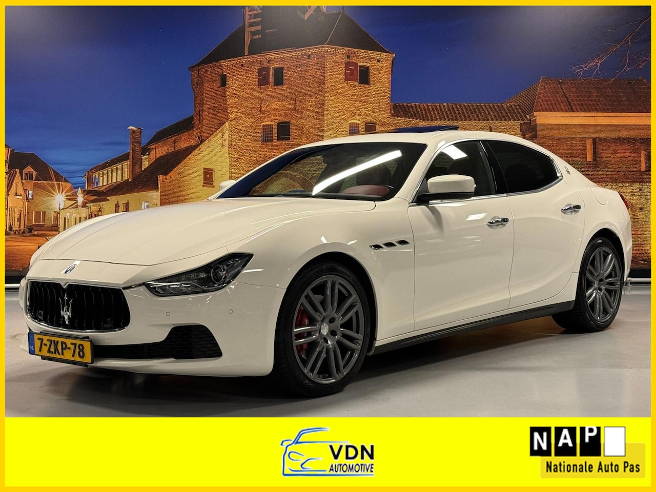 Maserati Ghibli - 3.0 V6 D Automaat Schuifdak Leer Camera - AutoWereld.nl