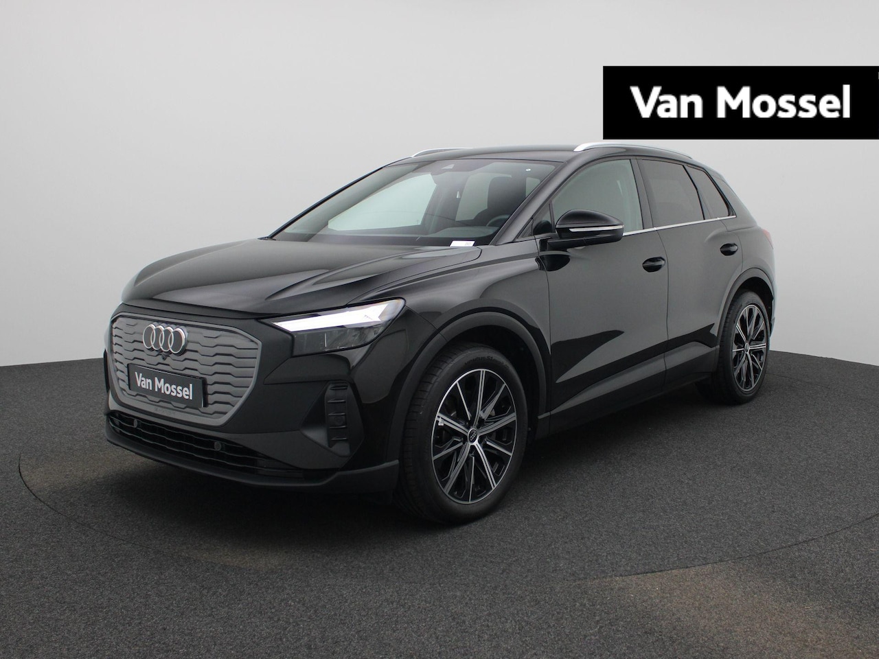 Audi Q4 e-tron - 45 quattro Edition 82 kWh l Navigatie l Climate control l Stoelverwarming l Parkeersensore - AutoWereld.nl