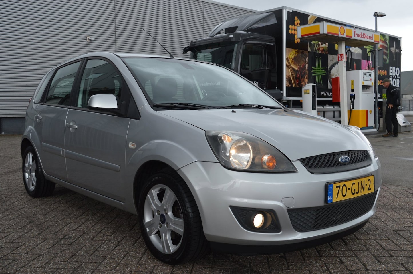 Ford Fiesta - 1.3-8V Futura XL bj08 airco 79108 KM NAP - AutoWereld.nl
