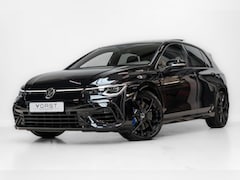 Volkswagen Golf - 2.0 TSI R 4Motion Performance Akrapovic