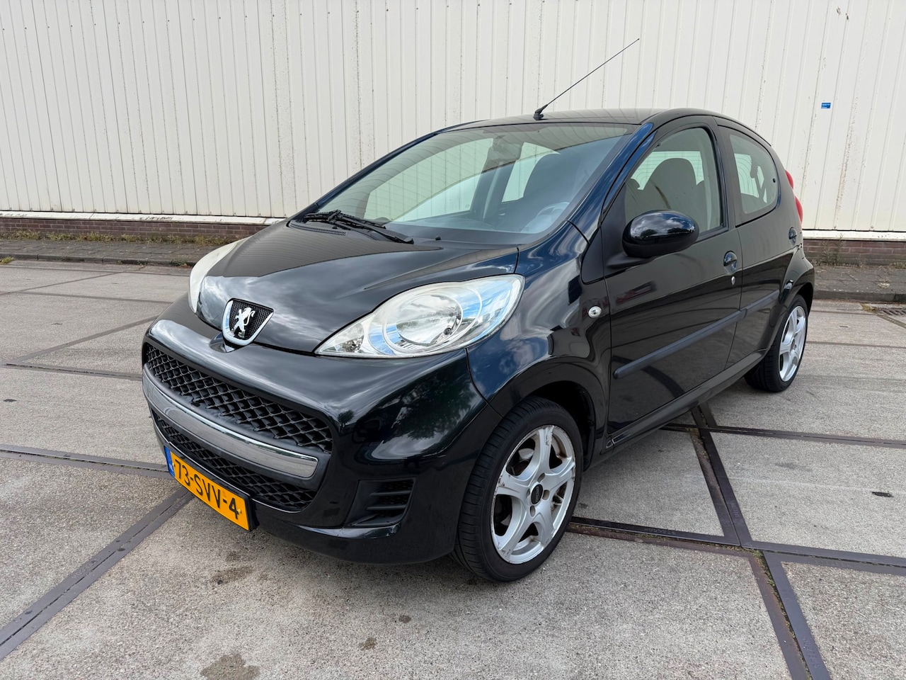 Peugeot 107 - 1.0-12V XS airco - AutoWereld.nl