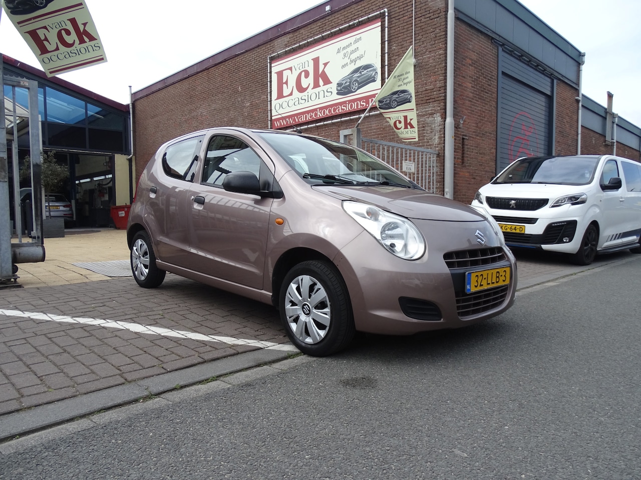 Suzuki Alto - 1.0 Base 1.0 Base - AutoWereld.nl