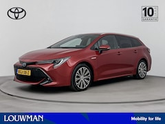 Toyota Corolla Touring Sports - 2.0 Hybrid Style Premium | Parkeerassistent | Stuur- en stoelverwarming | Navigatie