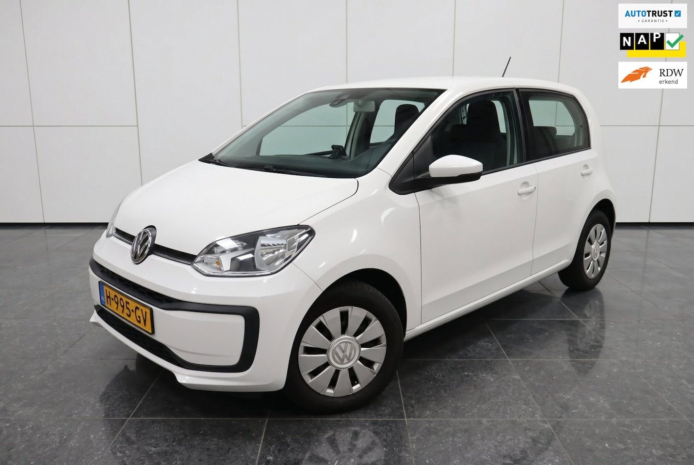 Volkswagen Up! - 1.0 BMT move up! - PRIJS INCL. BEURT - APK 01/2028 - 5 DEURS - AIRCO - ELEKTRISCH RAMEN - - AutoWereld.nl