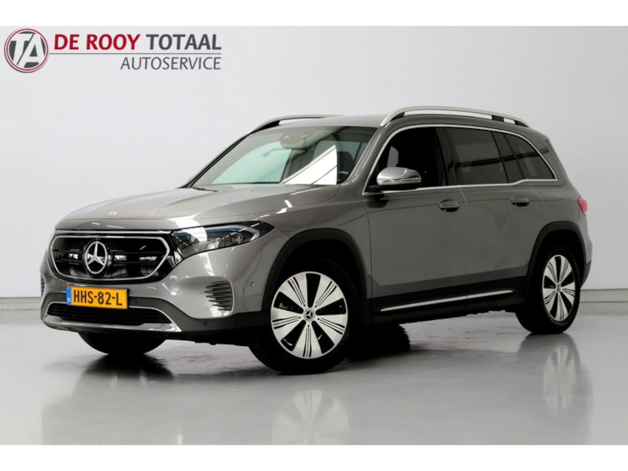 Mercedes-Benz EQB - 300 4MATIC Luxury Line 67 kWh 300 4MATIC Luxury Line 67 kWh 229PK, RIJKLAAR | DEELS LEER | SFEERVERLICHTING | CAMERA | S - AutoWereld.nl