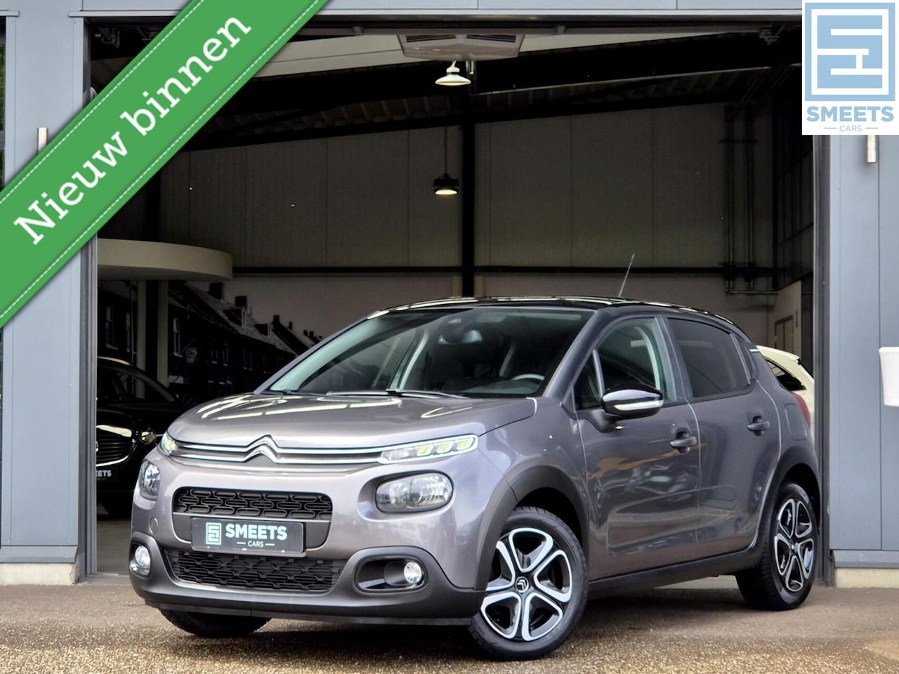 Citroën C3 - 1.2 Shine 1e Eig! |Navi|Carp|Cruise|NW Distributie - AutoWereld.nl