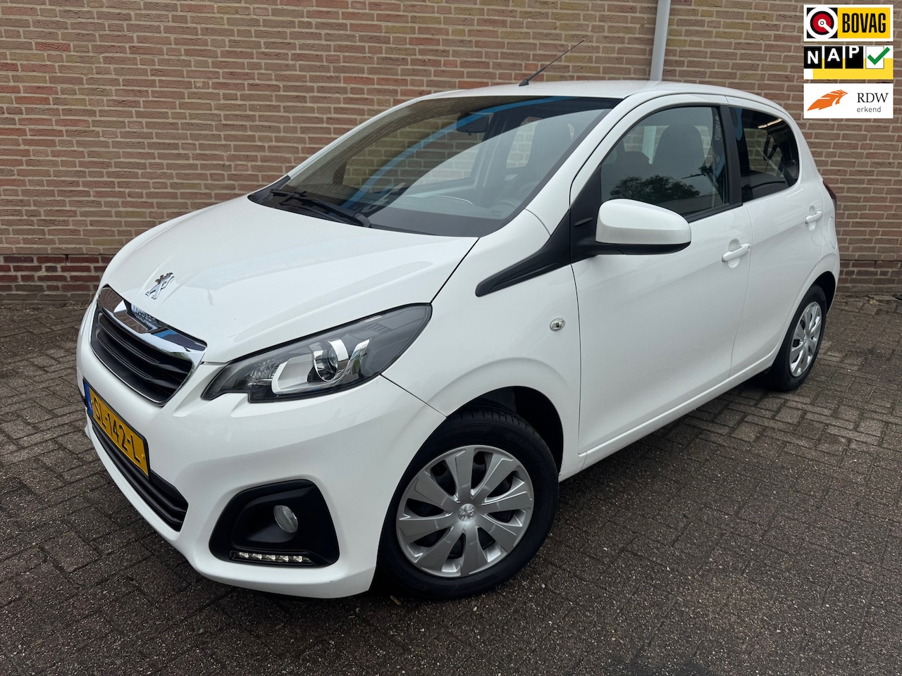 Peugeot 108 - 1.0 e-VTi Active 1.0 e-VTi Active - AutoWereld.nl