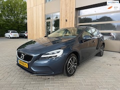 Volvo V40 - 2.0 T2 Summum 5drs|NAVI|Clima|Parkeersensoren|Nieuwe APK
